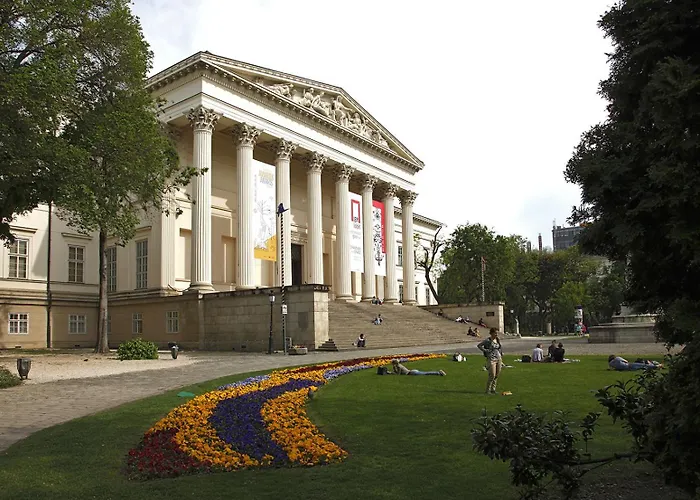 Real Museum * Budapesta